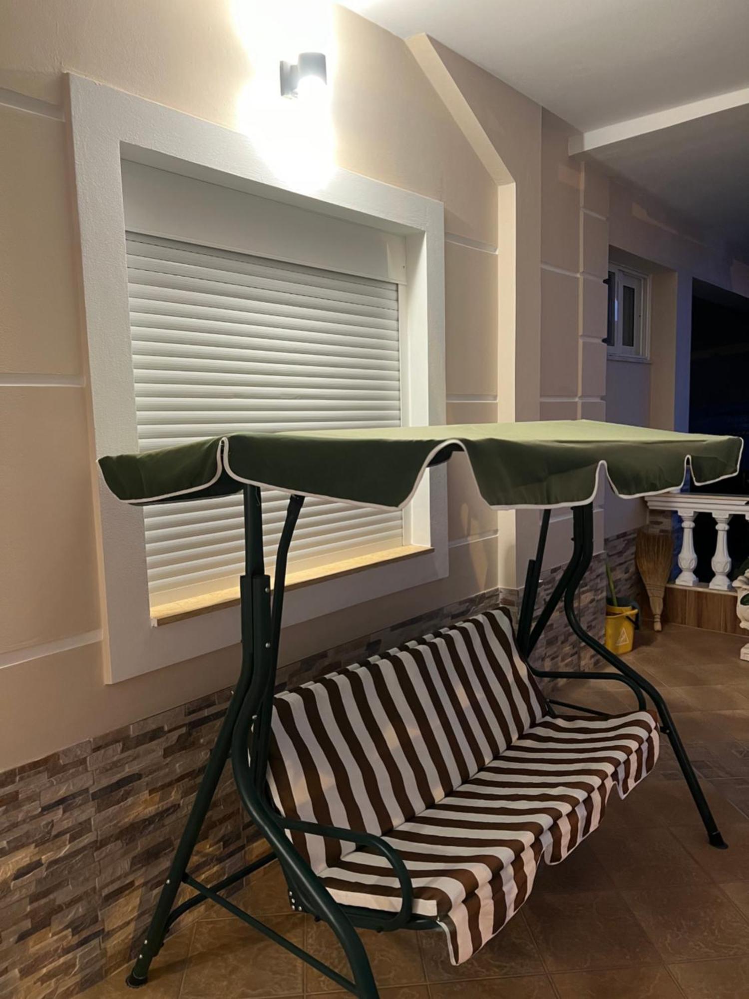 Amazing Familiar Apartments And Rooms Sarande Exterior photo